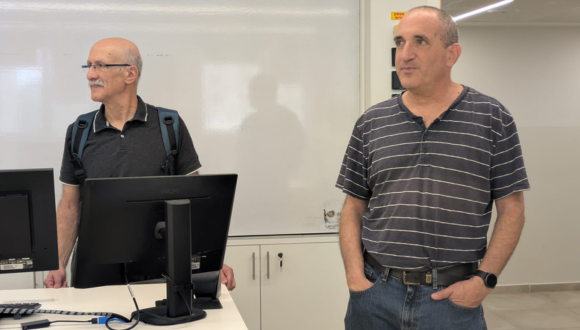 מר יזהר שכטר, ד"ר איל שכטר